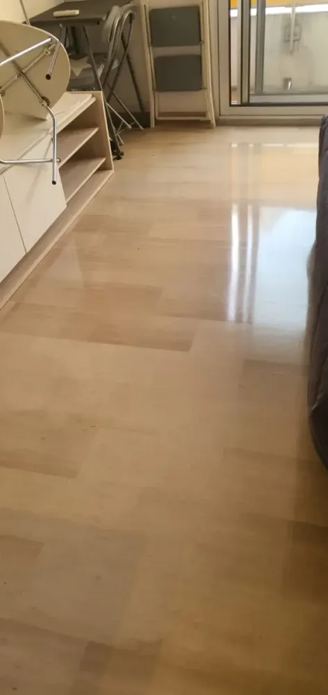 Ponçage parquet près de Cannes